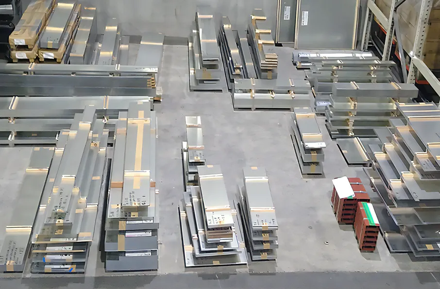 メタルシステム株式会社 看板